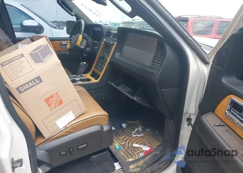 2011 Lincoln Navigator from USA, damaged, VIN 5LMJJ2J54BEJ03380